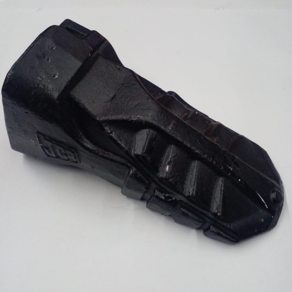 Punta del bote de excavacion JS220lc - 333/F1404