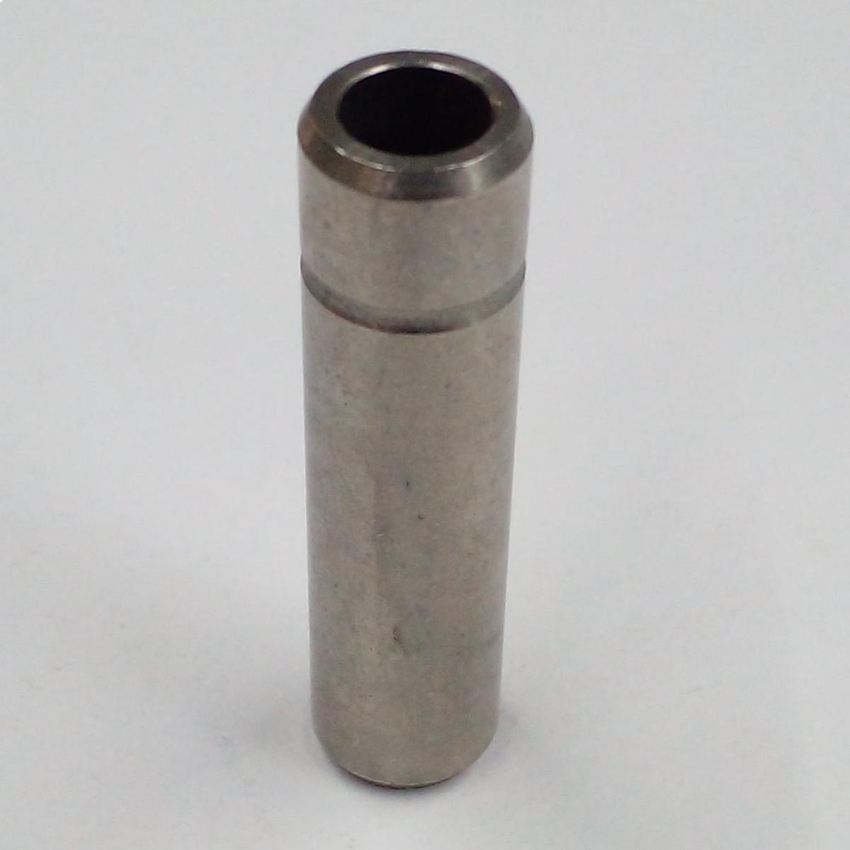 Guia valvula de admision motor 215 plus 214e 3c - 02/202218