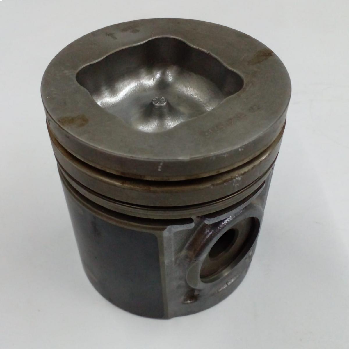 Piston retro jcb 214 - 02/202245
