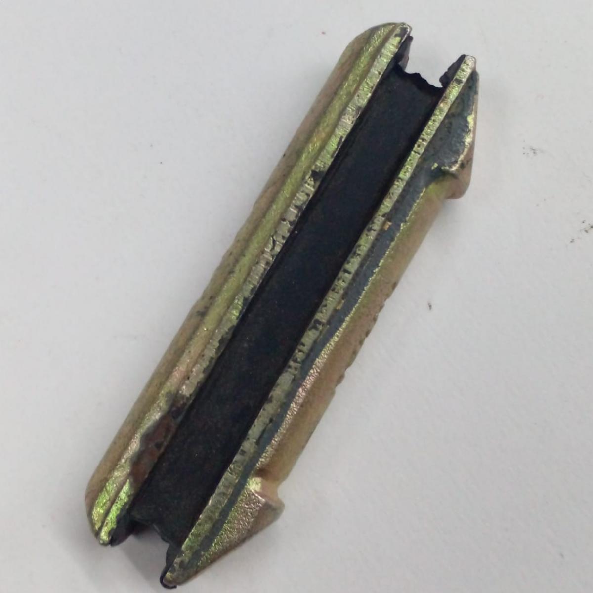 Pasador p/punta retroexcavadora 214 = 980/33603 - 980/33603-L