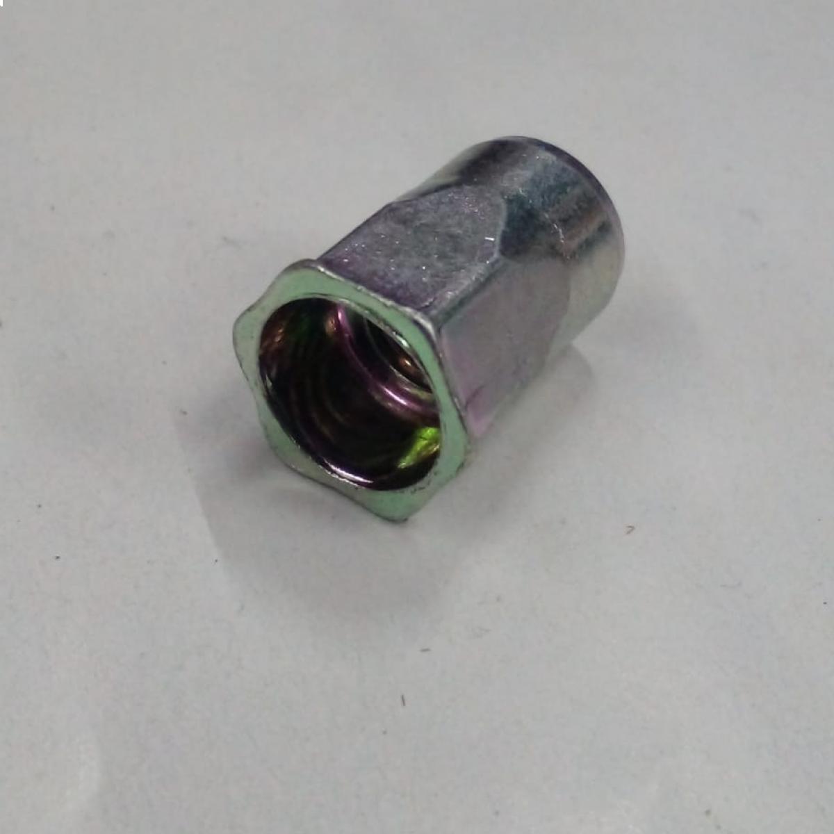 Insercion de arbol Cmax 105 - 3665878M1