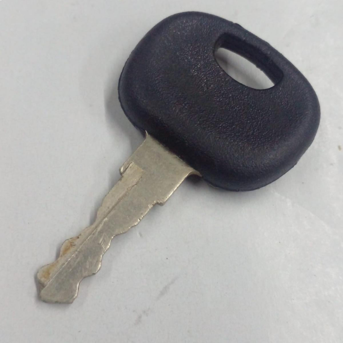 Llave puerta Cmax 105 - 4217052M91